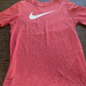 Nike Boys Youth DRI-Fit T-Shirt Heather Red Size XL